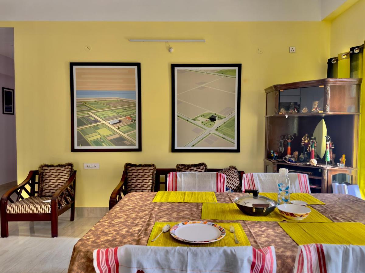 Three Little Birds Homestay Guwahati Eksteriør billede