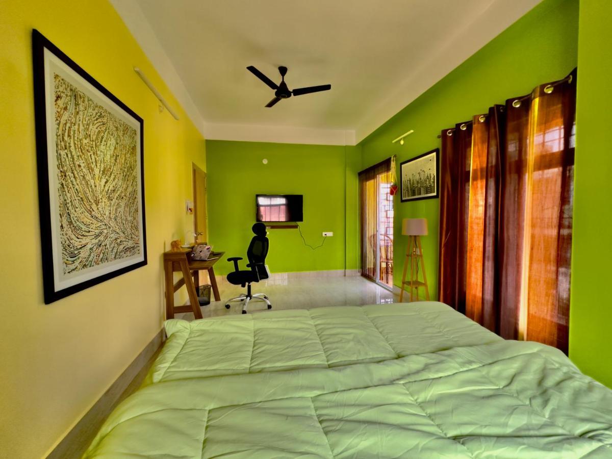 Three Little Birds Homestay Guwahati Eksteriør billede