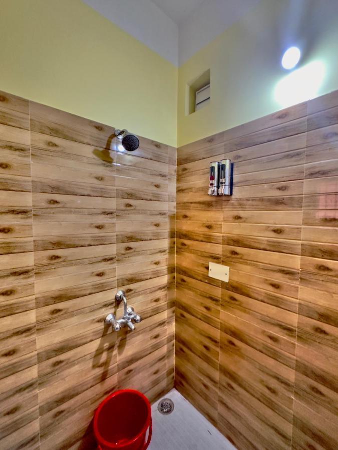 Three Little Birds Homestay Guwahati Eksteriør billede