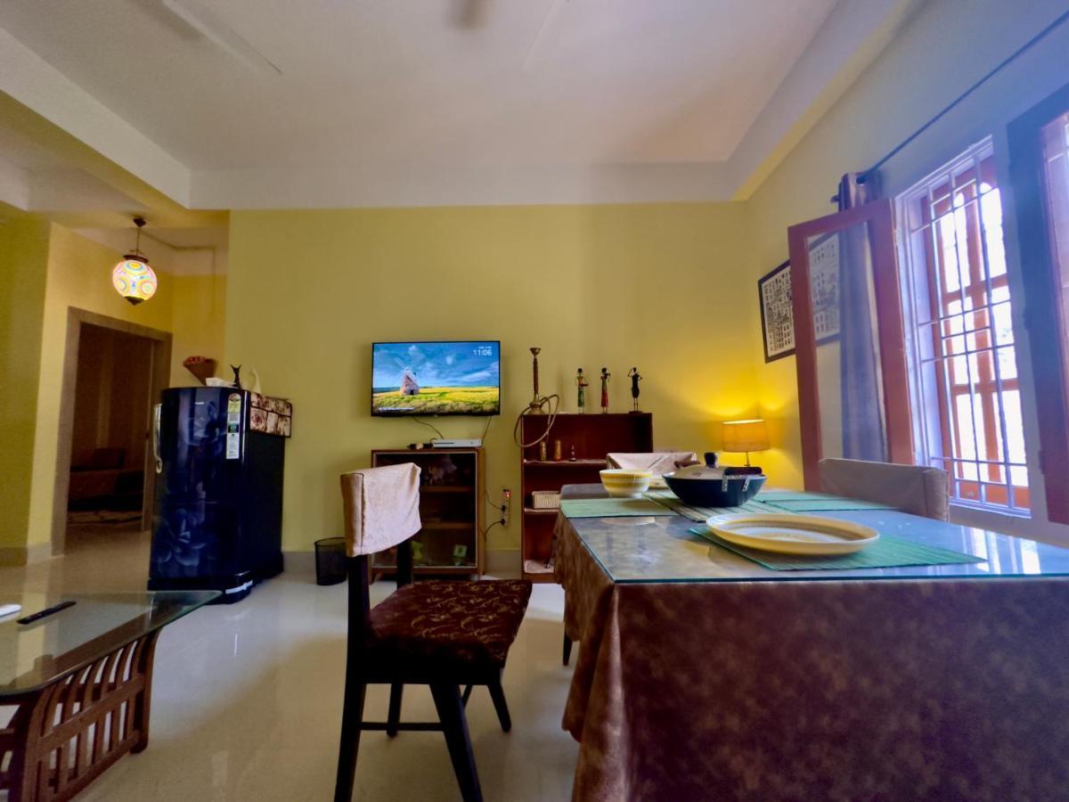 Three Little Birds Homestay Guwahati Eksteriør billede
