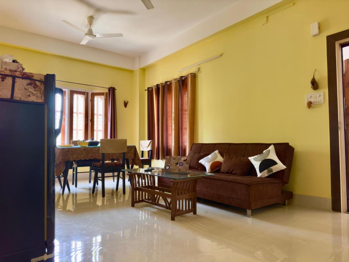 Three Little Birds Homestay Guwahati Eksteriør billede