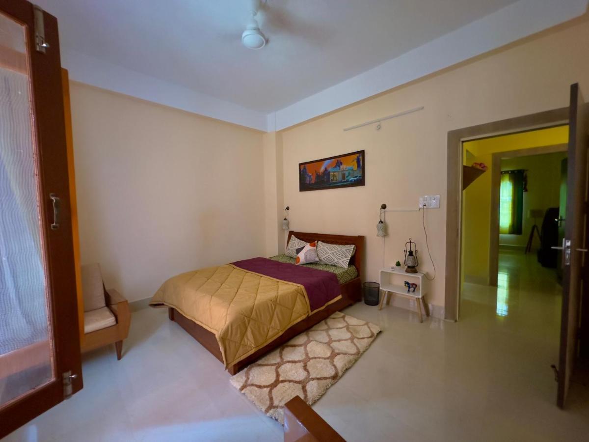 Three Little Birds Homestay Guwahati Eksteriør billede