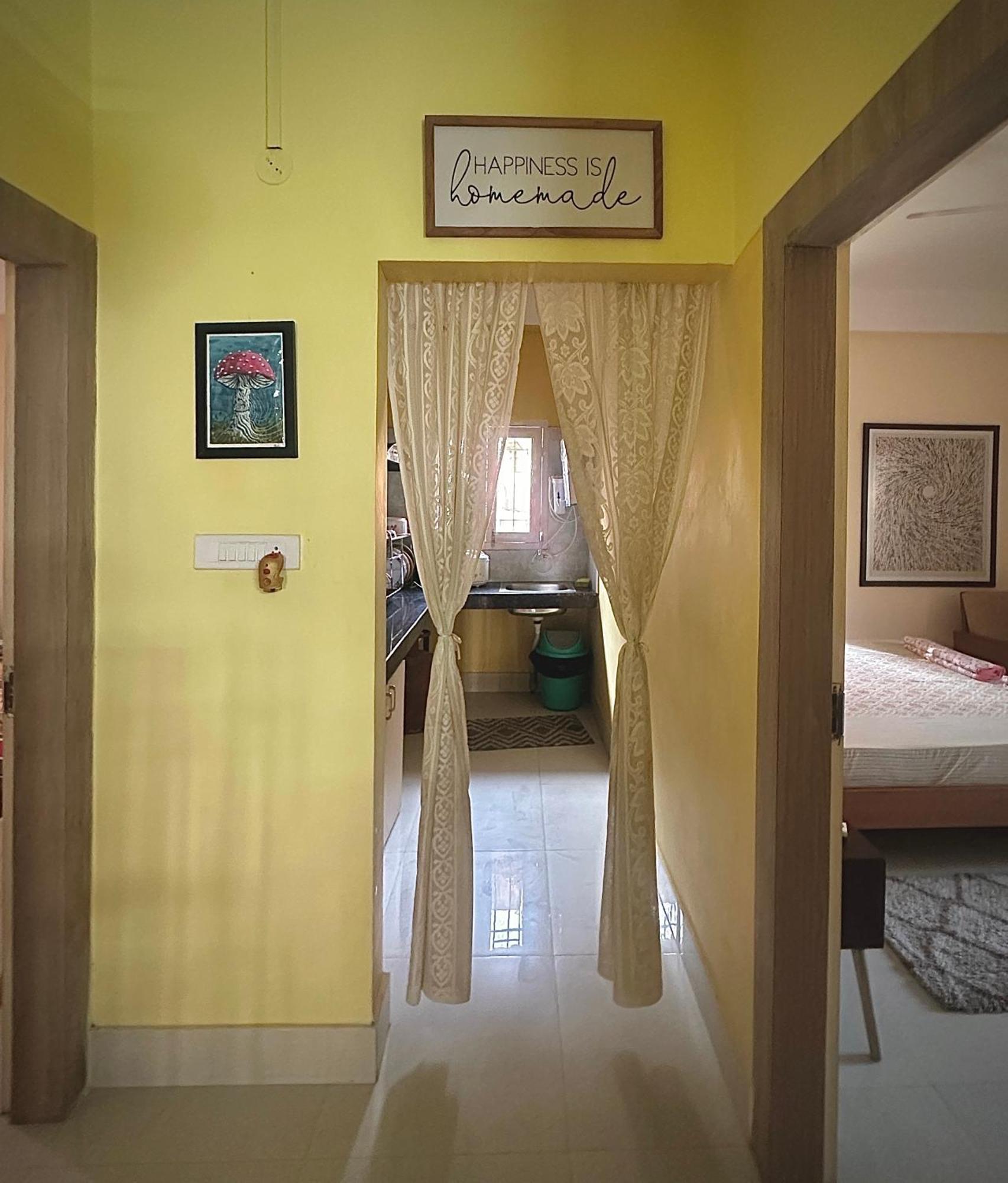 Three Little Birds Homestay Guwahati Eksteriør billede